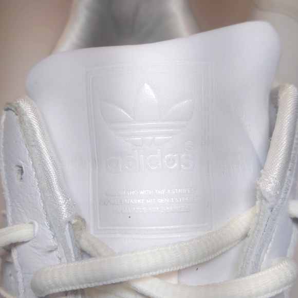 Womens Adidas Superstar Shoes - Picture 7 of 7